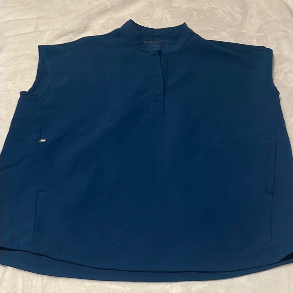 Rafaela Women's Figs Scrub Top